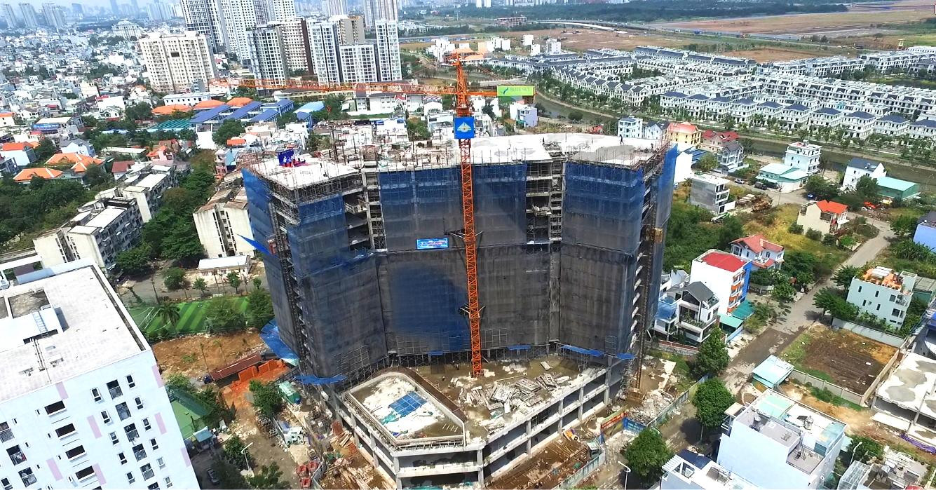 Nhà ở giá bình dân đang được các doanh nghiệp bất động sản chú ý nhiều hơn trước. Nhà ở giá bình dân đang được các doanh nghiệp bất động sản chú ý nhiều hơn trước.