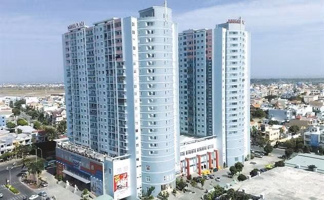 Cổ phiếu HDC liên tục bị bán giải cấp. Trong ảnh: Một dự án của Công ty CP Phát triển nhà Bà Rịa-Vũng Tàu-Hodeco. Cổ phiếu HDC liên tục bị bán giải cấp. Trong ảnh: Một dự án của Công ty CP Phát triển nhà Bà Rịa-Vũng Tàu-Hodeco.