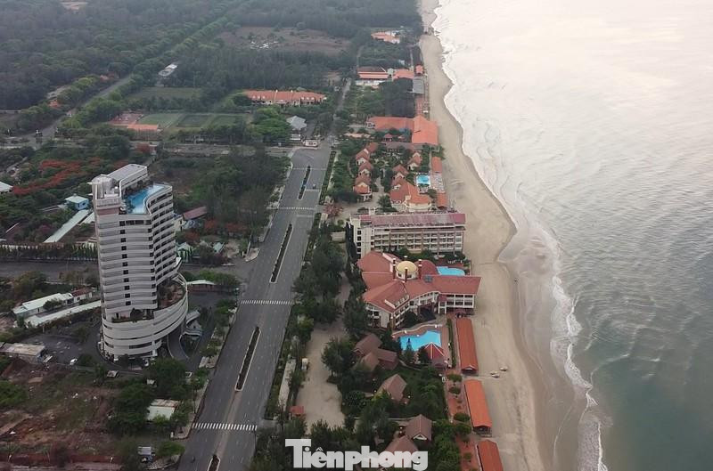 Hiện nay có 5 phương pháp định giá đất, gồm so sánh, chiết trừ, thu nhập, thặng dư và hệ số điều chỉnh giá đất nhưng chưa tính đúng, tính đủ.