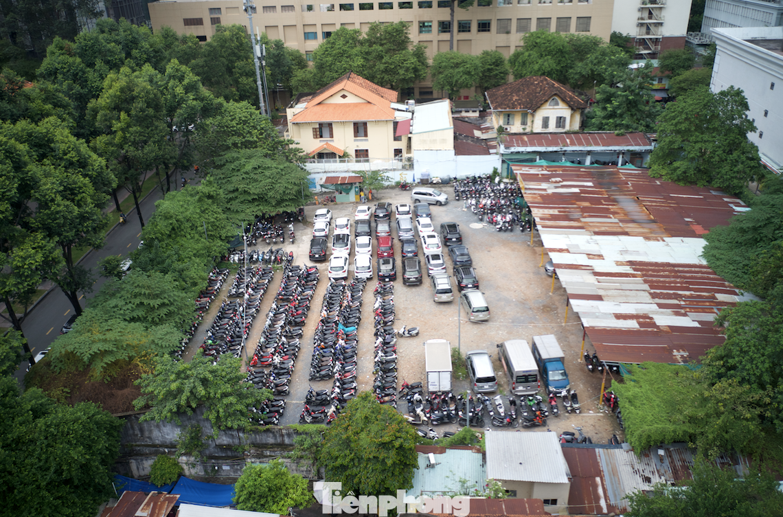 Có 4 ý kiến chỉ đạo của Thủ tướng Chính phủ xung quanh vụ việc này nhưng Thanh tra Chính phủ chỉ ra, Vinafood 2 đều làm trái các ý kiến chỉ đạo trên. Có 4 ý kiến chỉ đạo của Thủ tướng Chính phủ xung quanh vụ việc này nhưng Thanh tra Chính phủ chỉ ra, Vinafood 2 đều làm trái các ý kiến chỉ đạo trên.