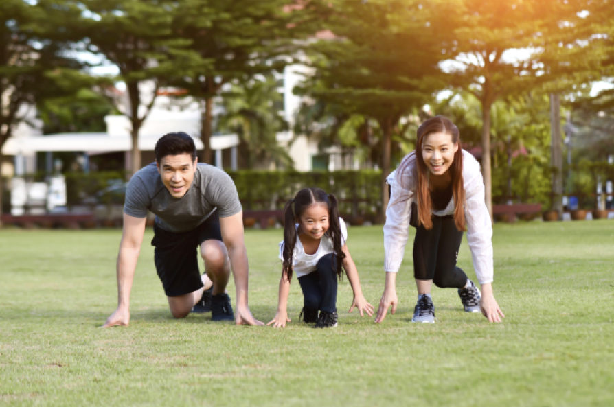 Tham gia giải chạy ngay tại không gian sống, các “thí sinh nhí” không phải đi đâu xa mà vẫn được tranh tài sôi nổi. Tham gia giải chạy ngay tại không gian sống, các “thí sinh nhí” không phải đi đâu xa mà vẫn được tranh tài sôi nổi.