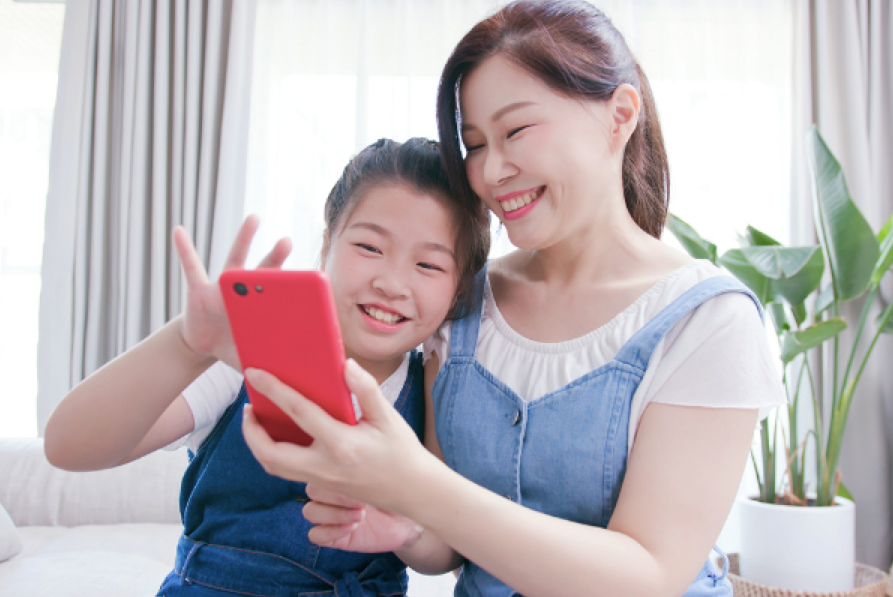 Mẹ và bé không cần lo ngại về thủ tục đăng ký nhờ sự linh hoạt và tiện lợi của ứng dụng Strava. Mẹ và bé không cần lo ngại về thủ tục đăng ký nhờ sự linh hoạt và tiện lợi của ứng dụng Strava.