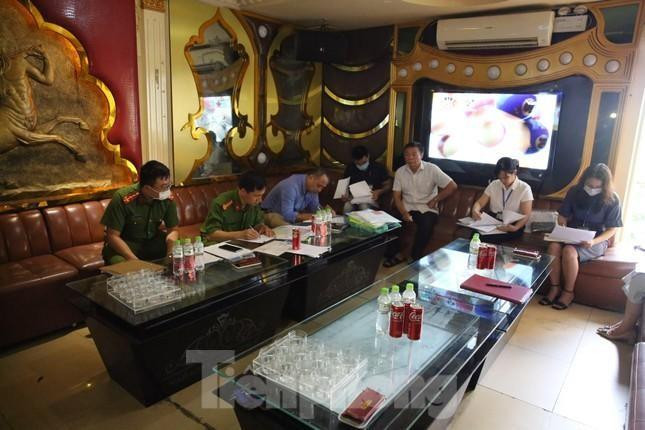 Qua kiểm tra về an toàn phòng cháy chữa cháy đối với các cơ sở kinh doanh dịch vụ karaoke, vũ trường, lực lượng chức năng Bình Thuận đã phát hiện có nhiều sai phạm.