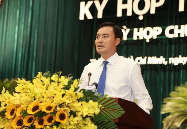 Tân Phó Chủ tịch UBND TPHCM Bùi Xuân Cường cam kết giải quyết nhiều vấn đề "nóng" ở TPHCM. Ảnh: Ngô Tùng.