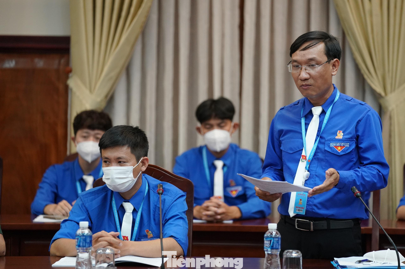 Đại biểu trao đổi tại diễn đàn. Đại biểu trao đổi tại diễn đàn.