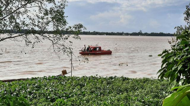 Tai nạn thương tâm khiến 3 người tử vong ở Đồng Nai. Tai nạn thương tâm khiến 3 người tử vong ở Đồng Nai.