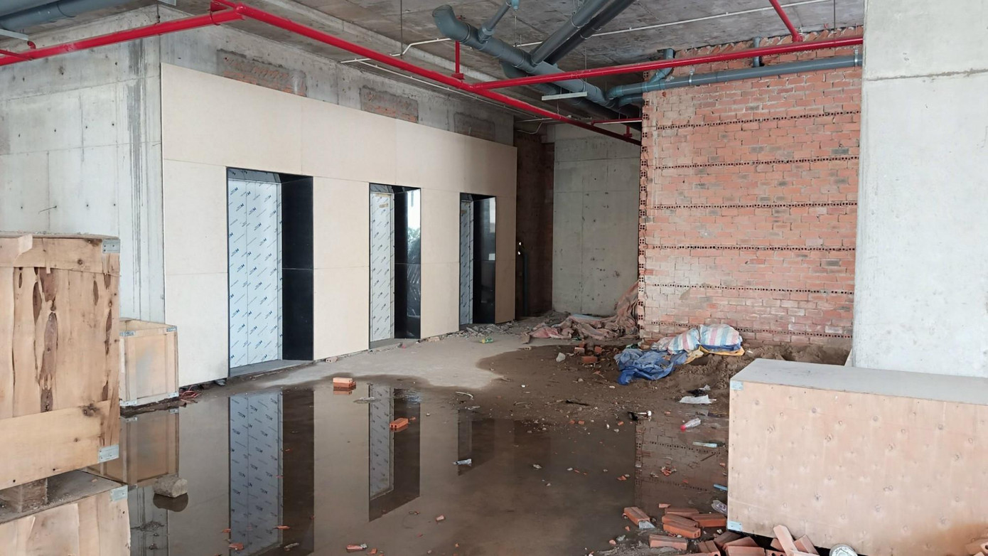 Công ty An Nhân đưa ra giải pháp hỗ trợ khách hàng toàn bộ tiền lãi vay ngân hàng trên số tiền khách hàng đã đóng cho chủ đầu tư, thời hạn tính lãi từ tháng 7/2020 cho đến ngày khách hàng nhận nhà; miễn phí 1 năm phí quản lý căn hộ và tiền gửi 1 xe máy cho khách hàng. Công ty An Nhân đưa ra giải pháp hỗ trợ khách hàng toàn bộ tiền lãi vay ngân hàng trên số tiền khách hàng đã đóng cho chủ đầu tư, thời hạn tính lãi từ tháng 7/2020 cho đến ngày khách hàng nhận nhà; miễn phí 1 năm phí quản lý căn hộ và tiền gửi 1 xe máy cho khách hàng.