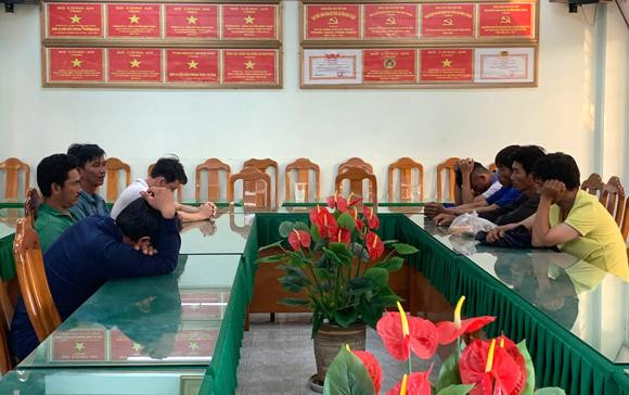 Các đối tượng có liên quan trong vụ án đánh bạc 220 tỷ đồng ở Bình Thuận. Các đối tượng có liên quan trong vụ án đánh bạc 220 tỷ đồng ở Bình Thuận.