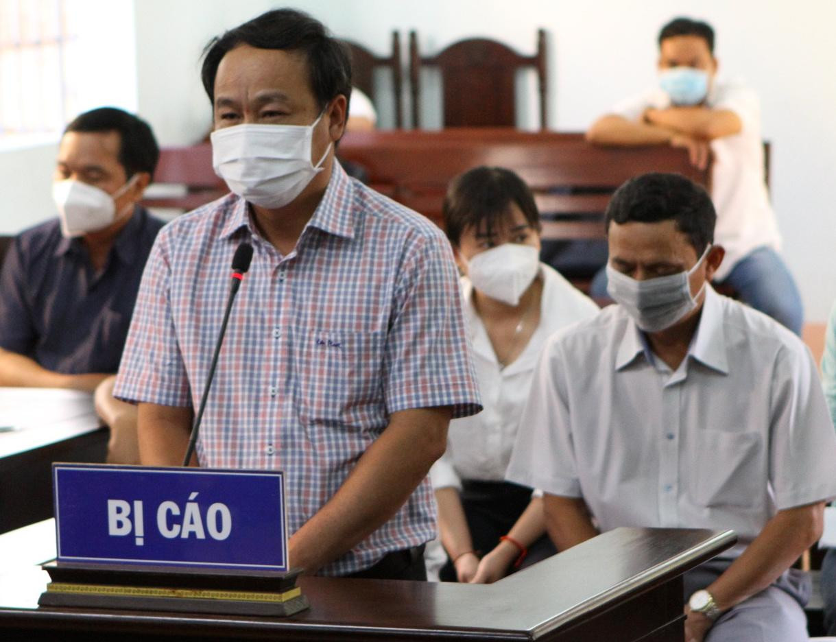 Các bị cáo tại phiên tòa 15/2. Các bị cáo tại phiên tòa 15/2.