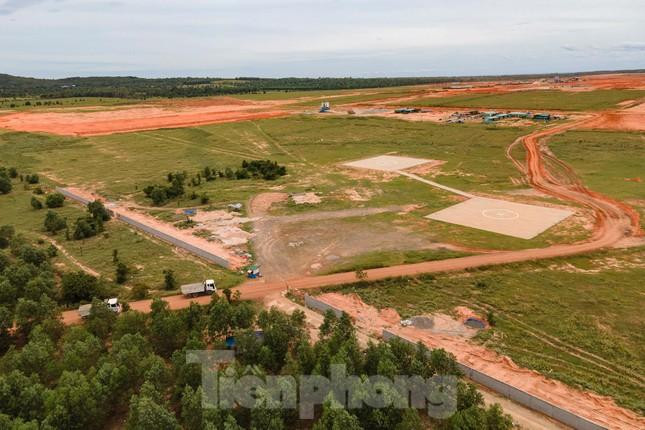 Nhiều bộ ngành đặt nghi vấn về năng lực của chủ đầu tư dự án sân bay Phan Thiết là Công ty CP Rạng Đông. Ảnh: Phạm Nguyễn. Nhiều bộ ngành đặt nghi vấn về năng lực của chủ đầu tư dự án sân bay Phan Thiết là Công ty CP Rạng Đông. Ảnh: Phạm Nguyễn.