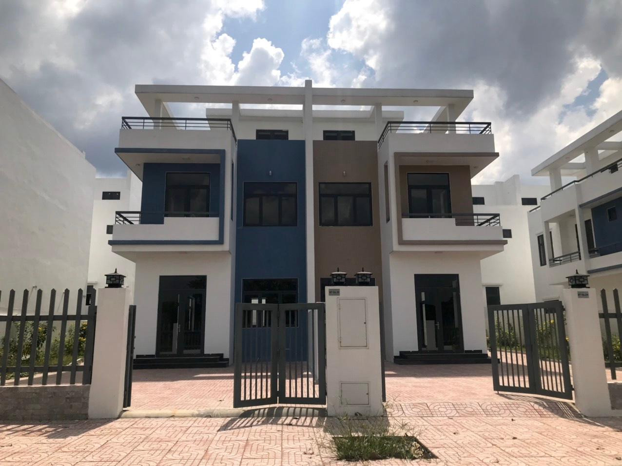 Trong quá trình thanh tra dự án, nếu phát hiện có dấu hiệu vi phạm pháp luật nghiêm trọng phải chuyển hồ sơ qua Công an tỉnh đề điều tra, xử lý hình sự theo quy định. Trong quá trình thanh tra dự án, nếu phát hiện có dấu hiệu vi phạm pháp luật nghiêm trọng phải chuyển hồ sơ qua Công an tỉnh đề điều tra, xử lý hình sự theo quy định.