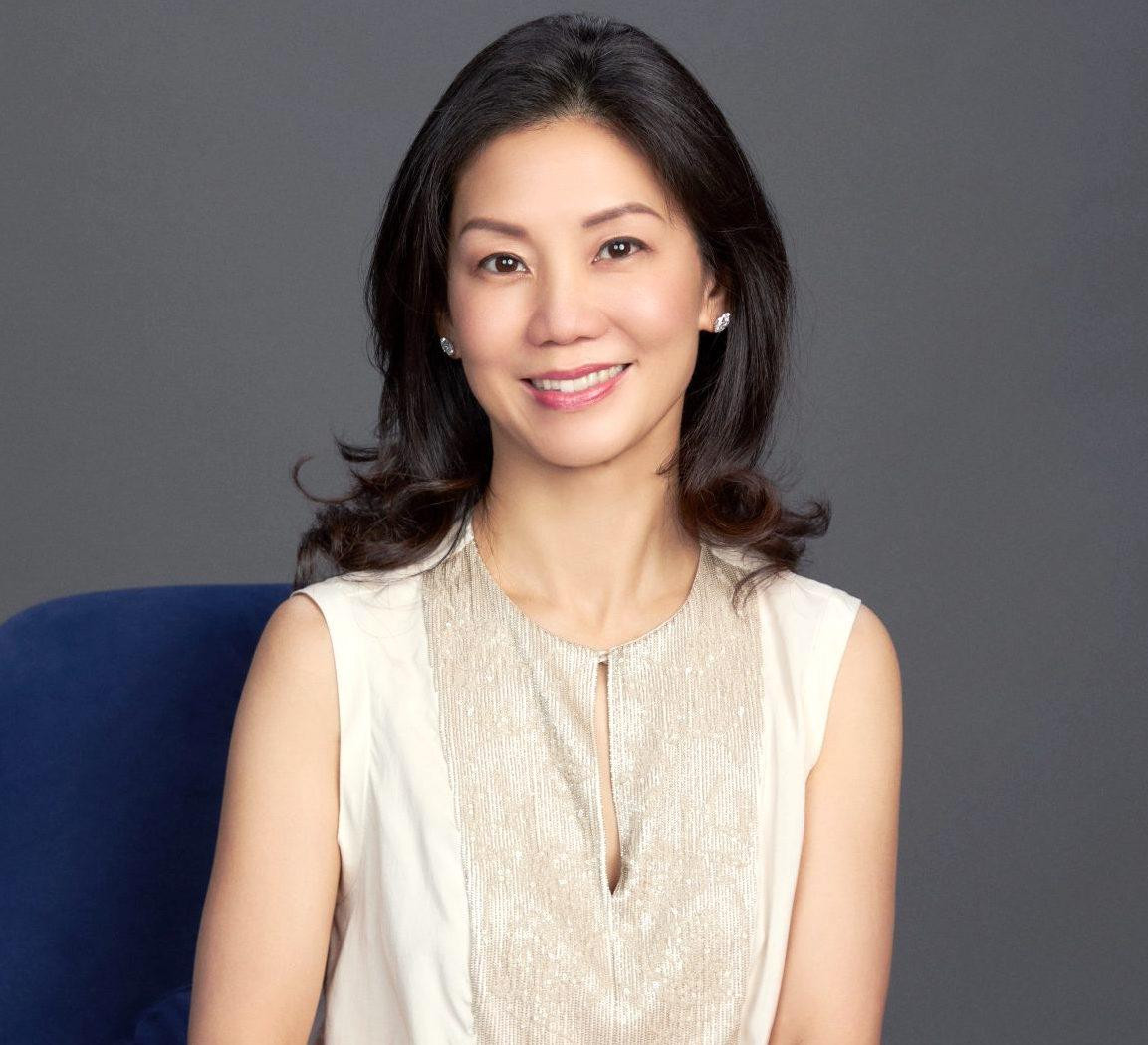 Bà Christina Gaw. Bà Christina Gaw.