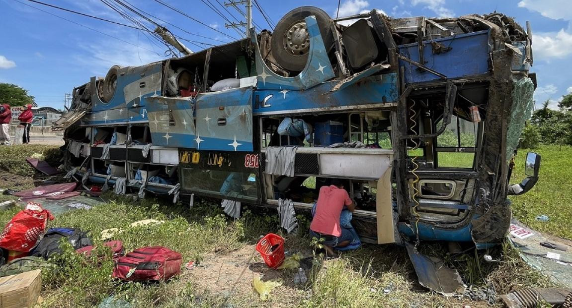 Nguyên nhân vụ tai nạn tiếp tục được cơ quan chức năng làm rõ.