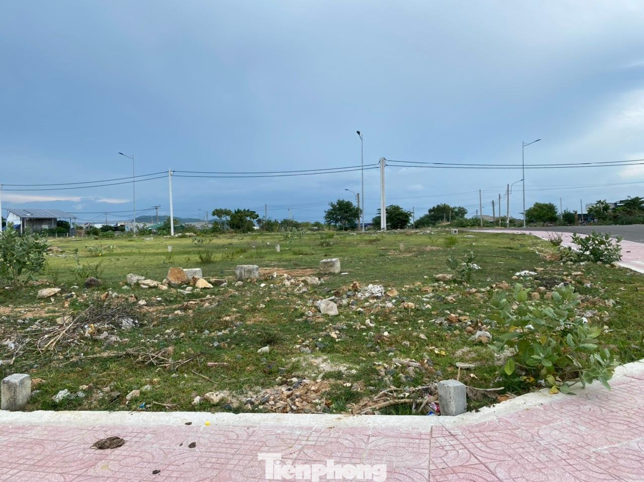 Sẽ có tổng cộng 385 công trình sẽ được xác định giá đất cụ thể năm 2023. Sẽ có tổng cộng 385 công trình sẽ được xác định giá đất cụ thể năm 2023.