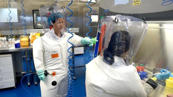 Bà Shi Zhengli trong phòng thí nghiệm ở Vũ Hán. (Ảnh: AP) Bà Shi Zhengli trong phòng thí nghiệm ở Vũ Hán. (Ảnh: AP)