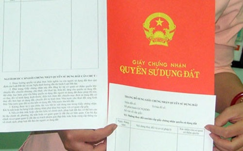  Đến ngày 30/9/2013, cả nước đã cấp được 38,9 triệu giấy chứng nhận với tổng diện tích 21,4 triệu ha, đạt 88,4% diện tích các loại đất cần cấp giấy chứng nhận