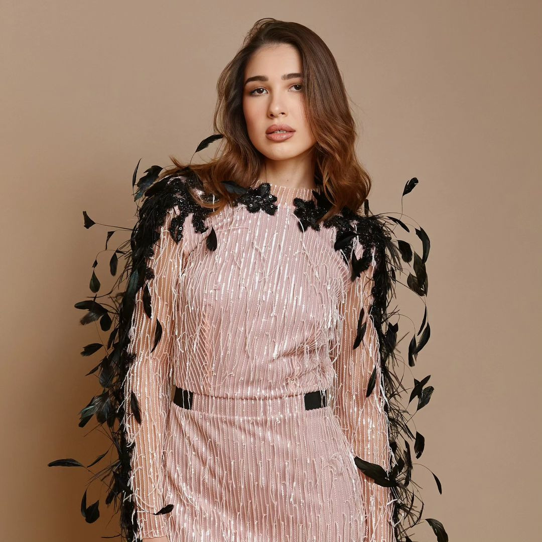 Người đẹp đã sử dụng các kiến thức, kỹ năng và niềm đam mê của mình để thực hiện dự án Phong trào cuộc sống nhằm mục đích trao quyền cho cộng đồng thông qua giáo dục hòa nhập và phục hồi chức năng.