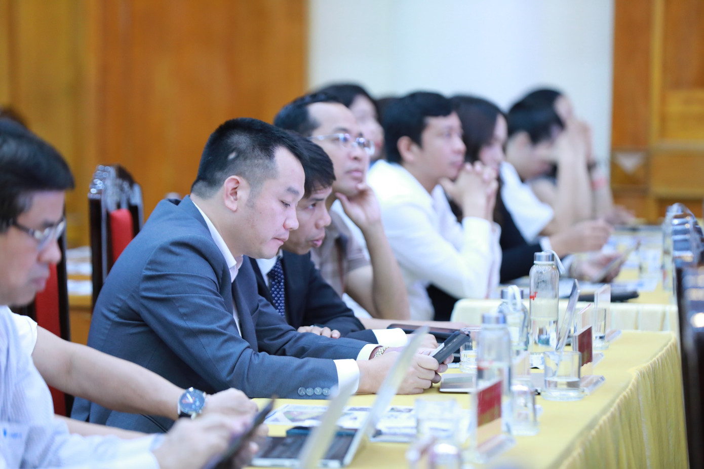 Không còn tình trạng ‘cá lớn nuốt cá bé’ mà là ‘cá nhanh nuốt cá chậm’ ảnh 30 Không còn tình trạng ‘cá lớn nuốt cá bé’ mà là ‘cá nhanh nuốt cá chậm’ ảnh 30