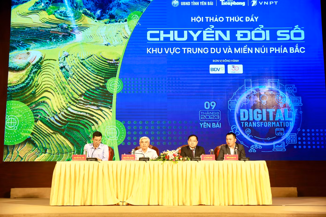 Hội thảo diễn ra phần tọa đàm kết nối.