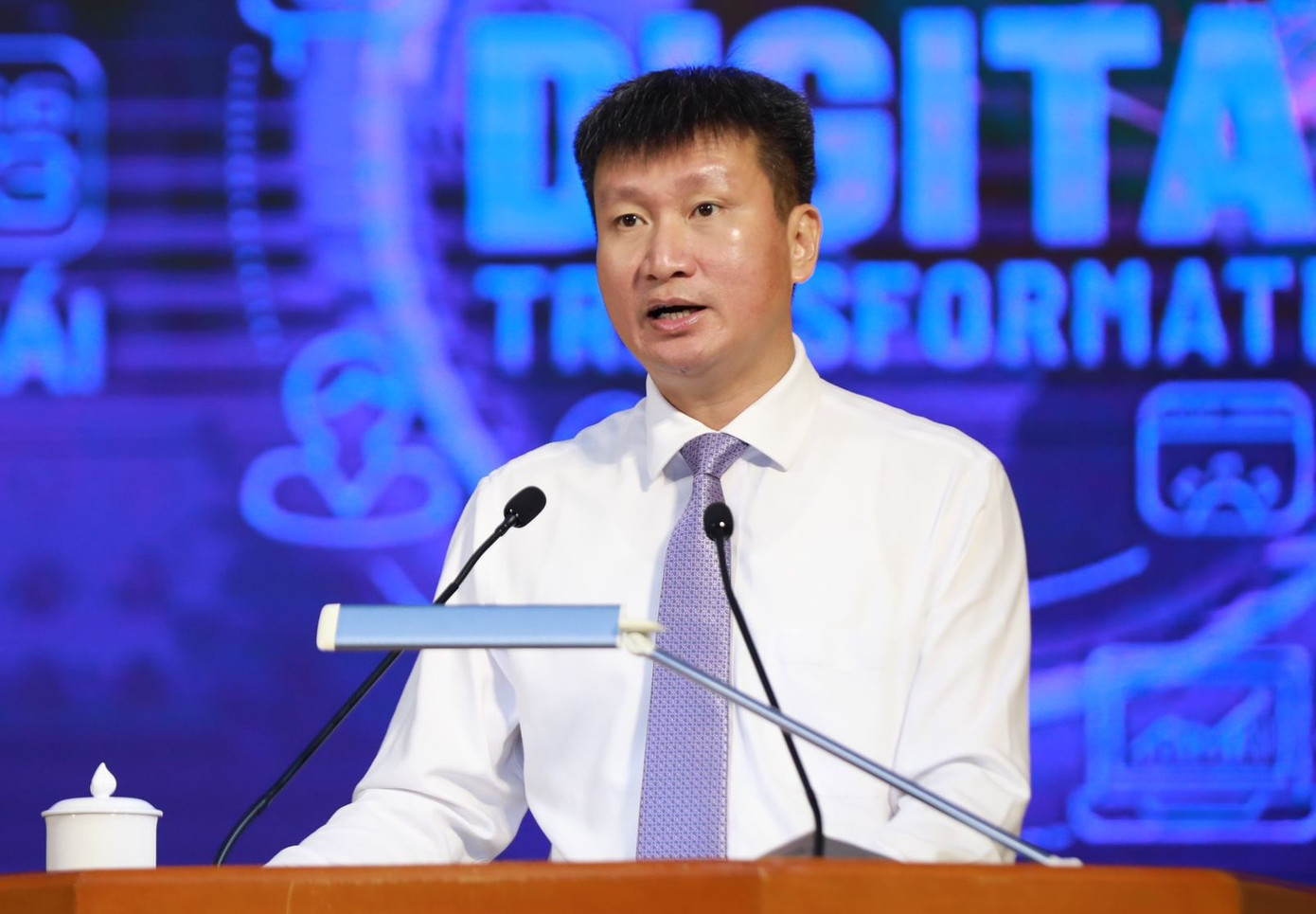 Ông Trần Huy Tuấn - Phó Bí thư tỉnh ủy, Chủ tịch UBND tỉnh Yên Bái. Ông Trần Huy Tuấn - Phó Bí thư tỉnh ủy, Chủ tịch UBND tỉnh Yên Bái.