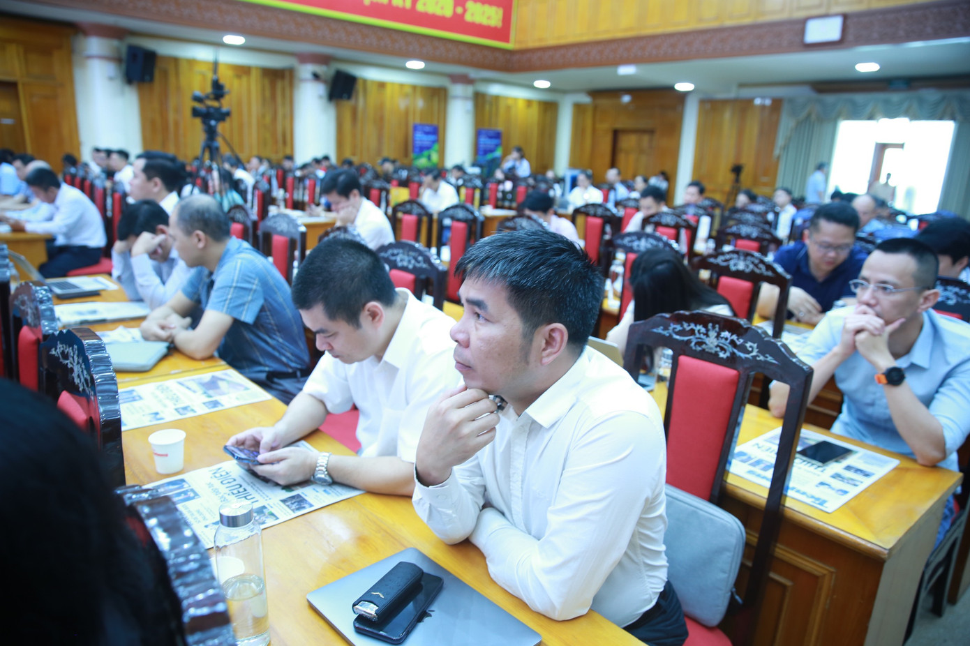 Không còn tình trạng ‘cá lớn nuốt cá bé’ mà là ‘cá nhanh nuốt cá chậm’ ảnh 35 Không còn tình trạng ‘cá lớn nuốt cá bé’ mà là ‘cá nhanh nuốt cá chậm’ ảnh 35