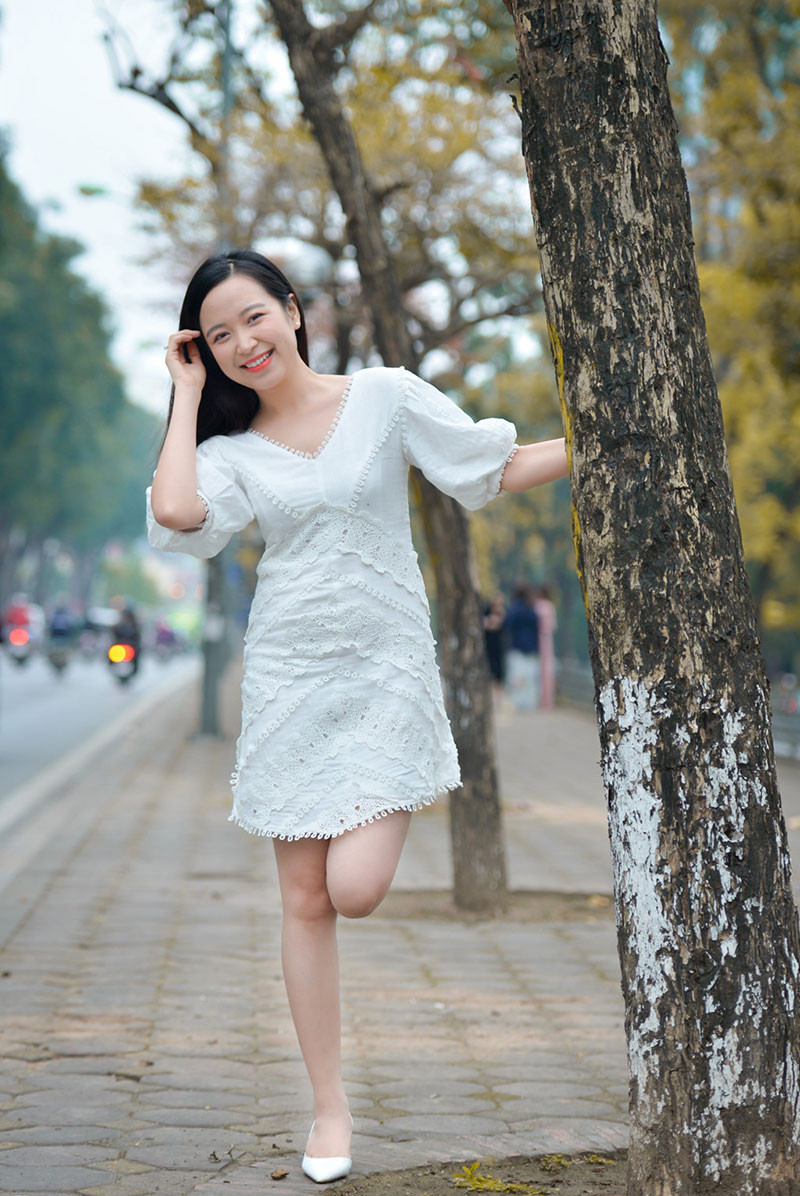 Kim Oanh 'Những nhân viên gương mẫu' tiết lộ quan hệ với những 'ông chú' ảnh 3