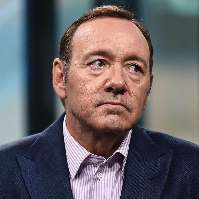 Ngôi sao từng giành giải Oscar - Kevin Spacey cũng lui về ở ẩn trong 4 năm qua sau khi bị tố cáo xâm hại tình dục.
