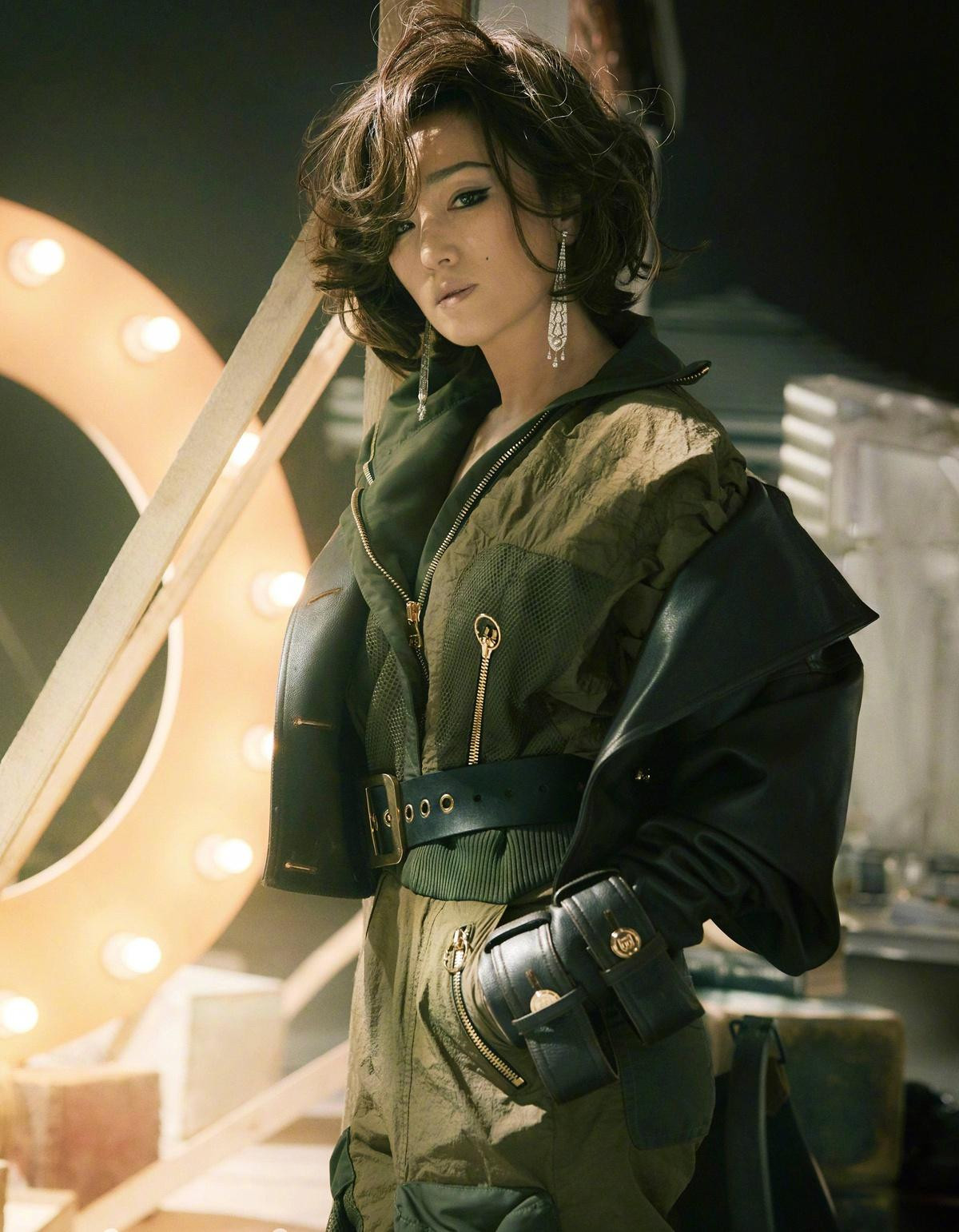 Tạ Đình Phong từ bỏ quốc tịch và áp lực mới của nghệ sĩ Trung Quốc ảnh 1 Tạ Đình Phong từ bỏ quốc tịch và áp lực mới của nghệ sĩ Trung Quốc ảnh 1