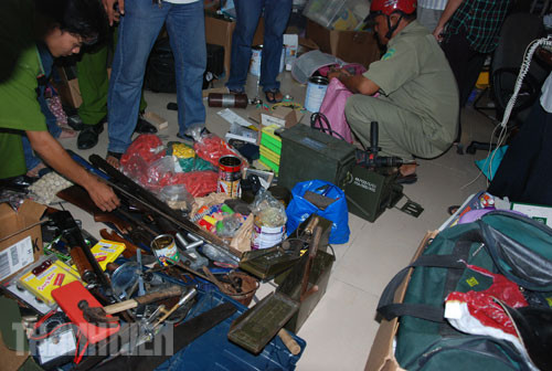 Các cán bộ điều tra bất ngờ trước 