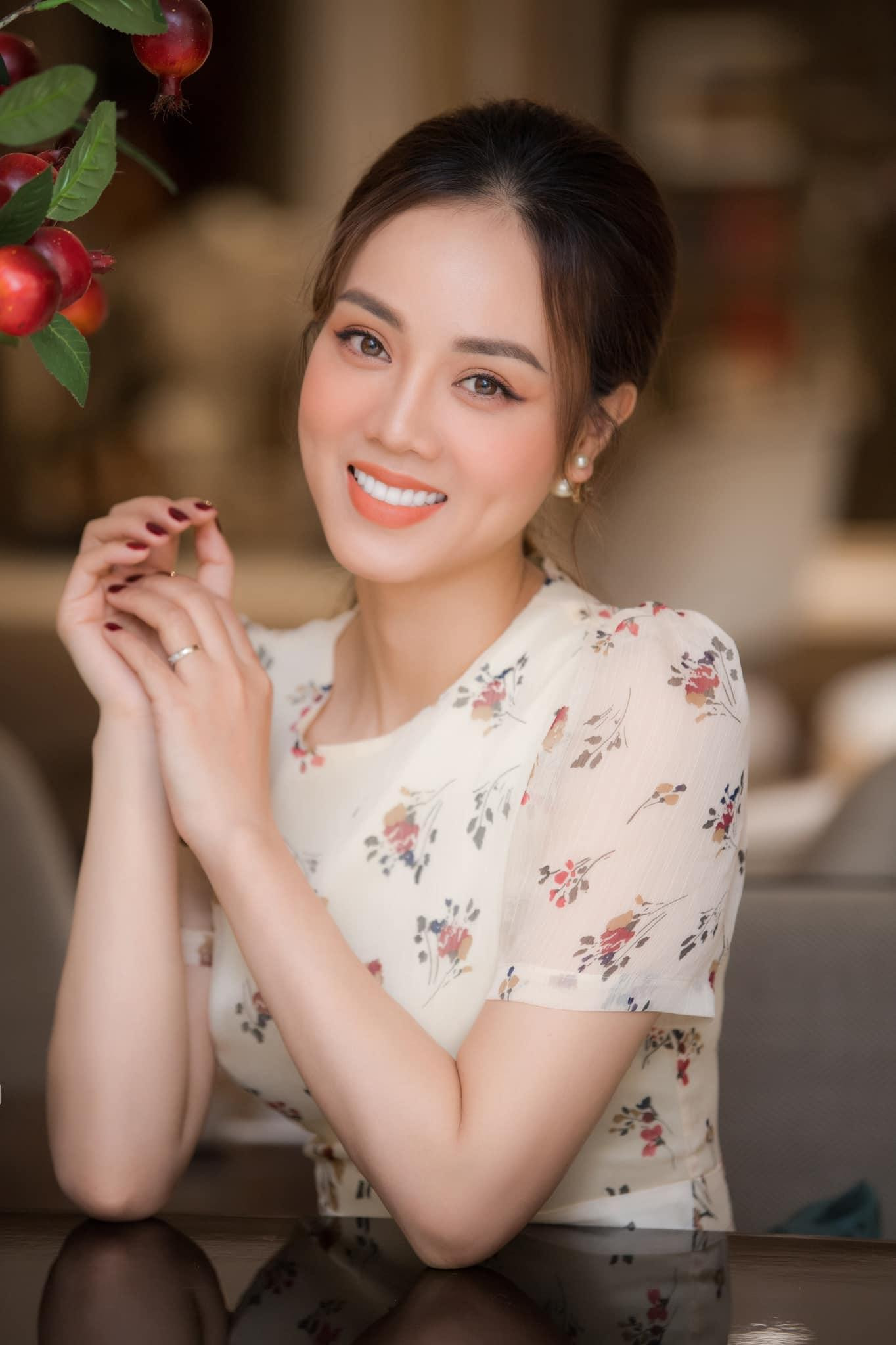 Bà xã NSND Công Lý trải lòng trên trang cá nhân.