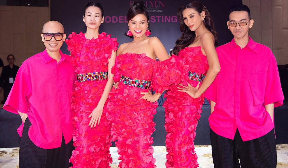 Là những người mẫu đình đám trong showbiz nên sự hội ngộ của Võ Hoàng Yến và Vũ Thu Phương gây được sự chú ý với các fans.