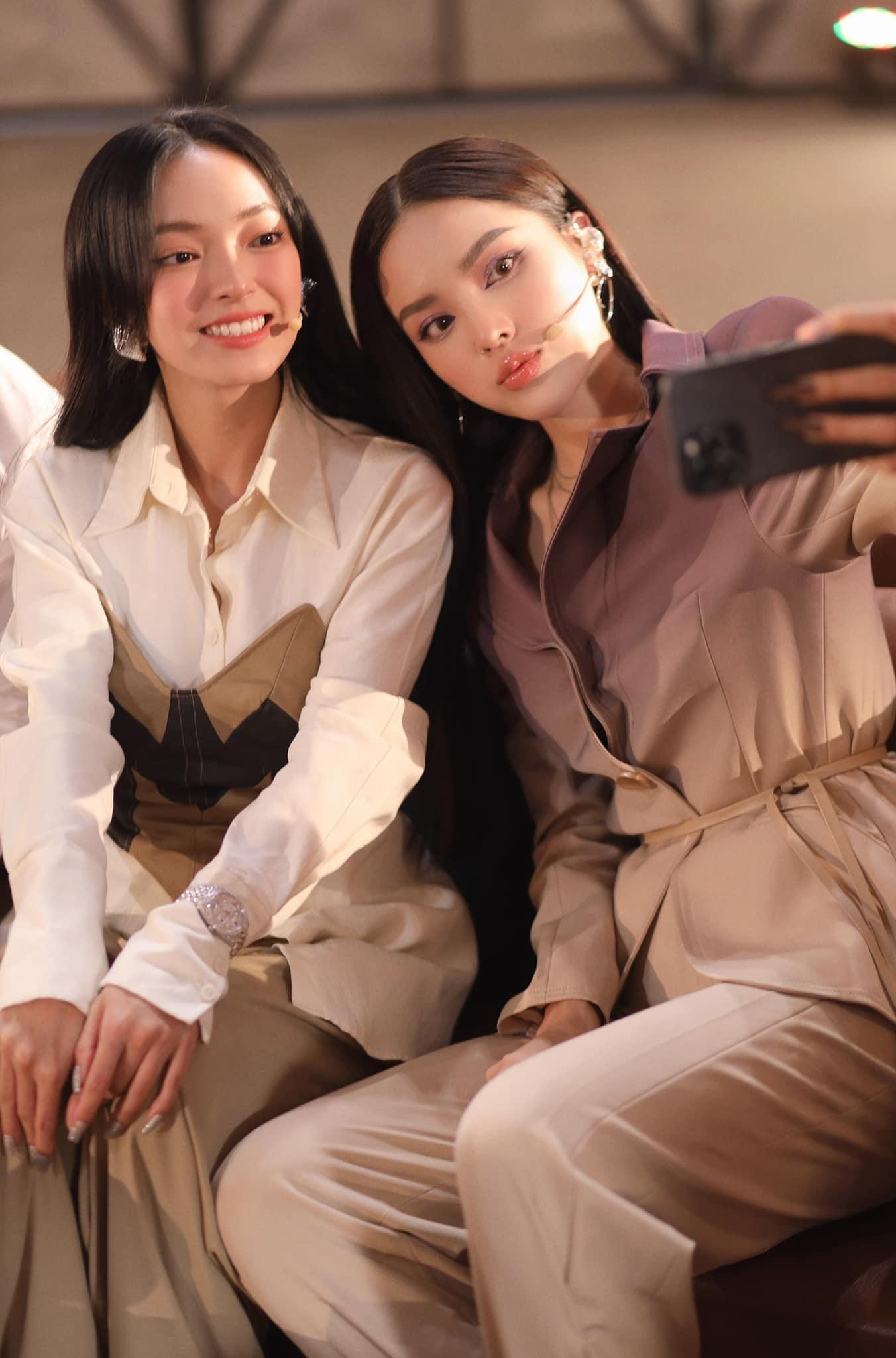 Hoa hậu Kỳ Duyên hội ngộ fashionista Châu Bùi. Hoa hậu Kỳ Duyên hội ngộ fashionista Châu Bùi.