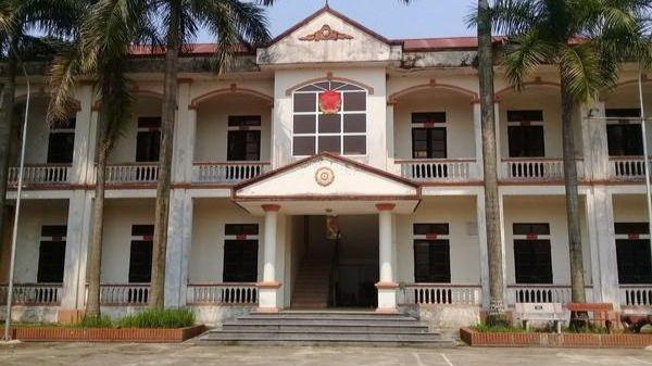 Theo đoàn giám sát, cần tổ chức bán đấu giá các trụ sở dôi dư, không sử dụng để bổ sung kinh phí cho địa phương (Ảnh minh hoạ).