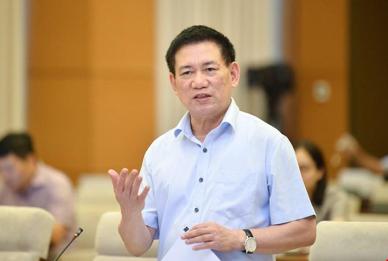 Bộ trưởng Tài chính Hồ Đức Phớc. Bộ trưởng Tài chính Hồ Đức Phớc.