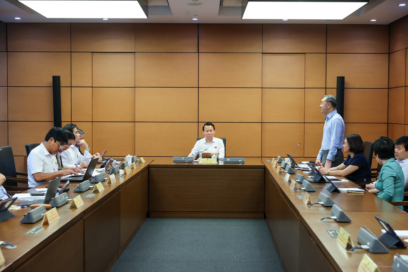 Ảnh Như Ý Ảnh Như Ý