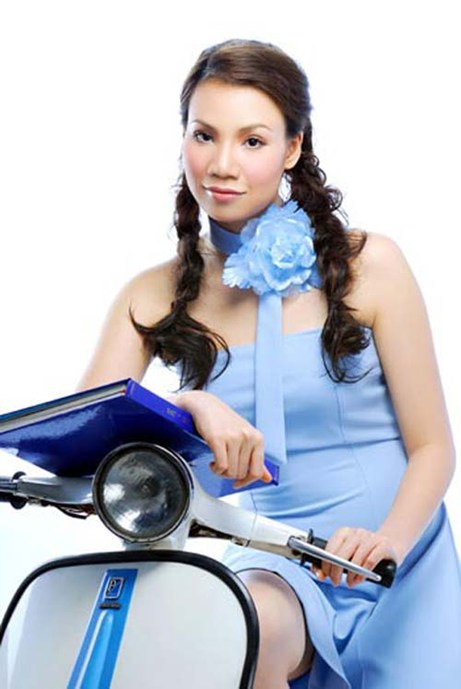 Năm 2007, Hồ Quỳnh Hương vẫn chưa có nhiều thay đổi