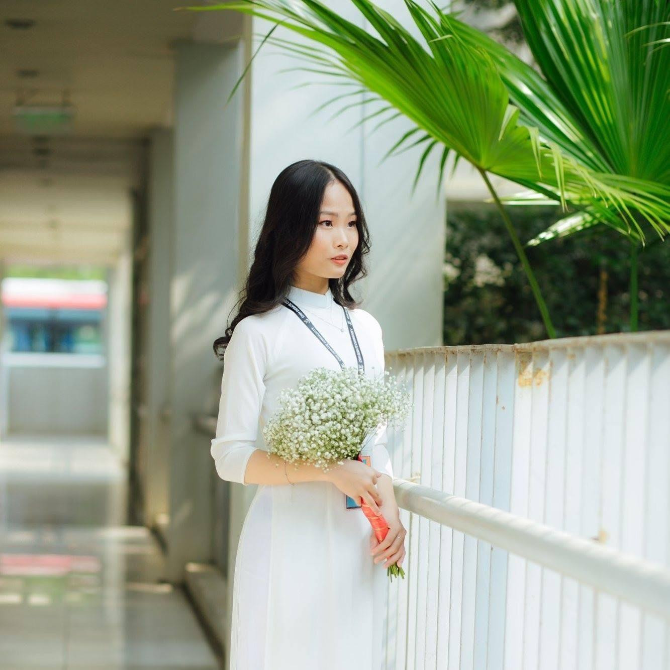 Bạn Thanh Hà. Bạn Thanh Hà.