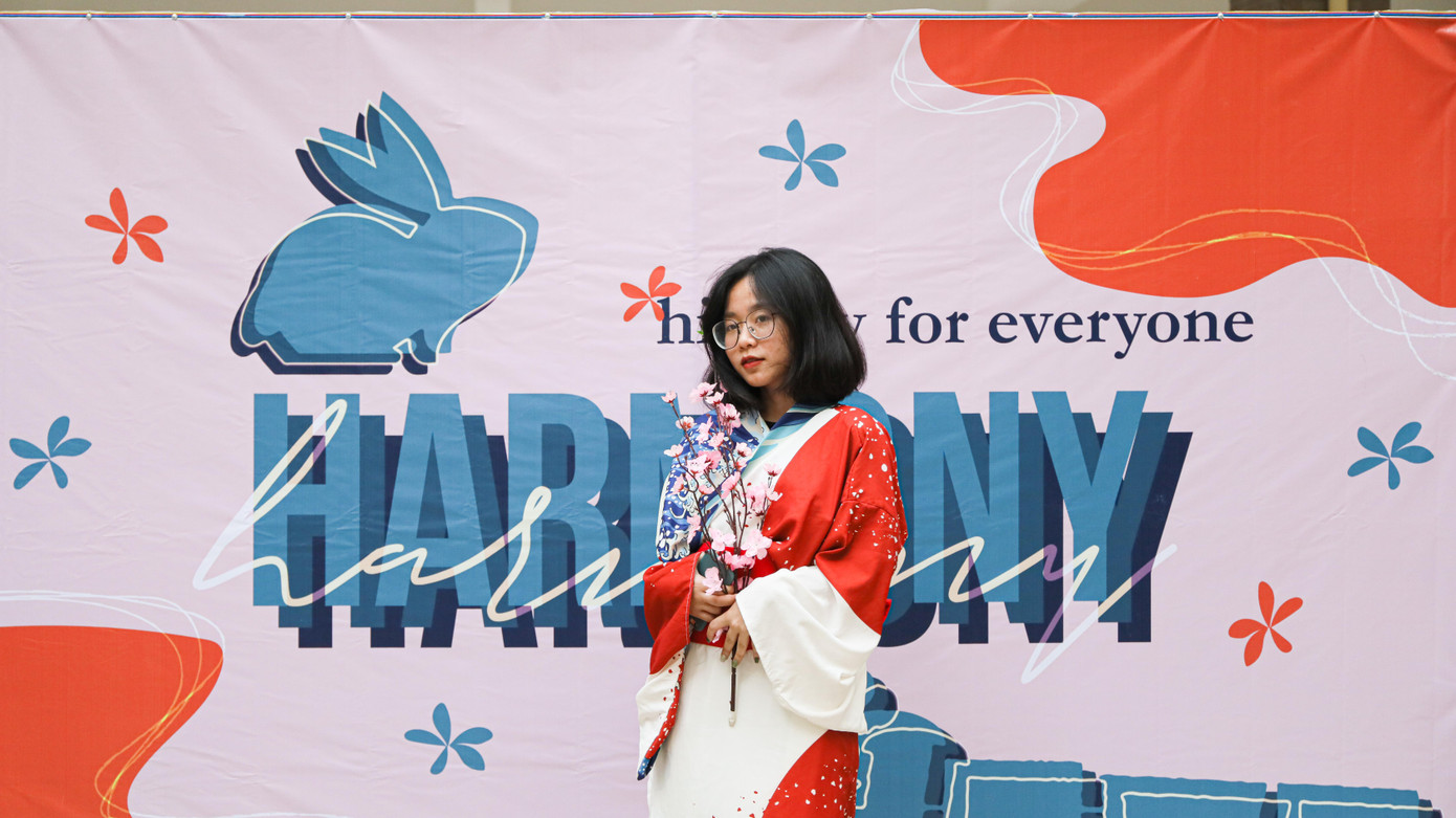 Trang phục truyền thống của các quốc gia được các bạn học sinh mặc trong sự kiện.