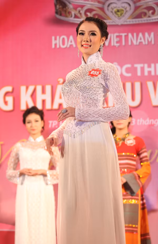 Diệp Hồng Đào