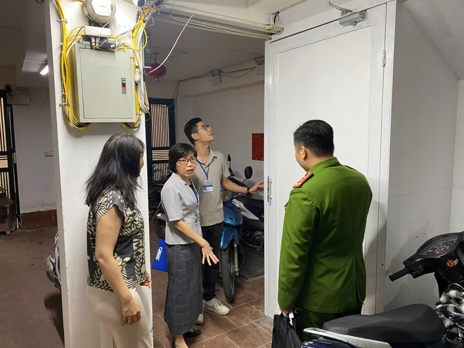 Lực lượng chức năng Hà Nội kiểm tra PCCC đối các cơ sở cho thuê trọ Lực lượng chức năng Hà Nội kiểm tra PCCC đối các cơ sở cho thuê trọ