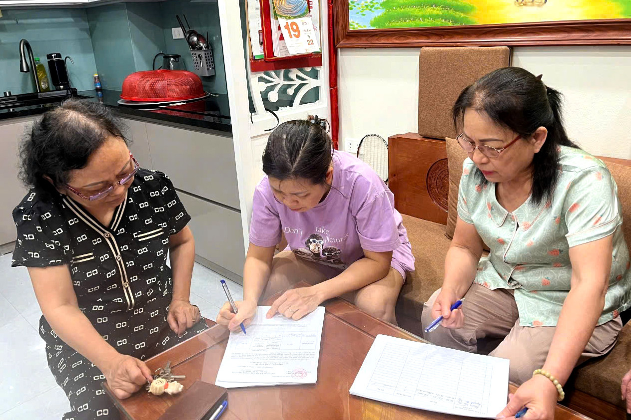 Các quận, huyện tổ chức lấy ý kiến nhân dân về phương án và tên gọi đơn vị hành chính mới