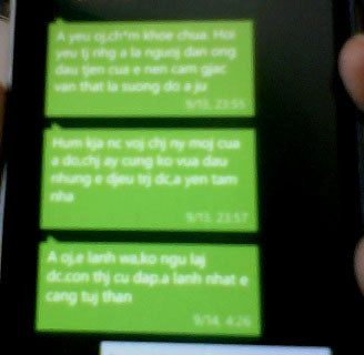 Khủng bố bằng tin nhắn tục tĩu