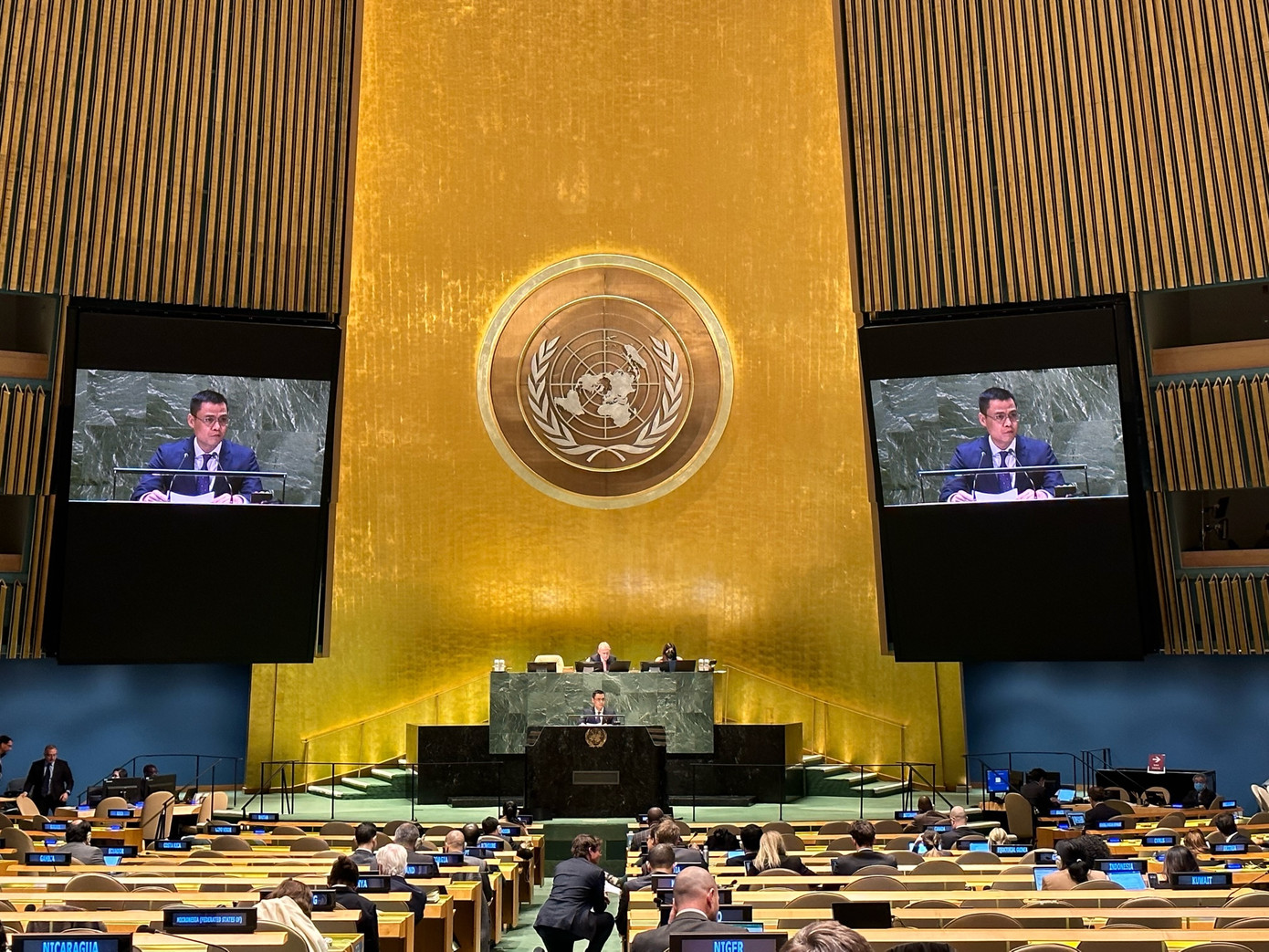 Đại sứ Đặng Hoàng Giang phát biểu tại Đại hội đồng Liên Hợp Quốc, ngày 22/2. (Ảnh: Mofa) Đại sứ Đặng Hoàng Giang phát biểu tại Đại hội đồng Liên Hợp Quốc, ngày 22/2. (Ảnh: Mofa)