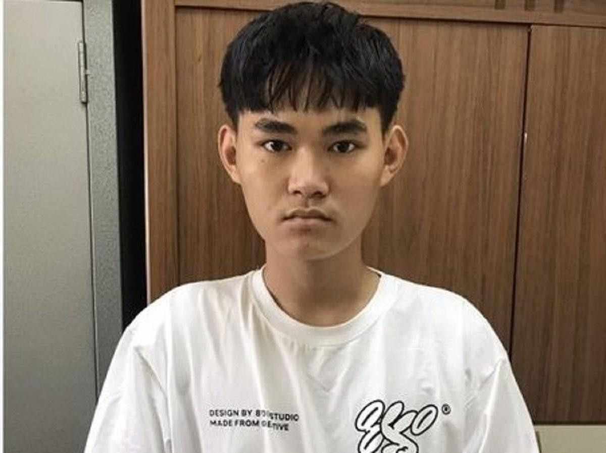 Nguyễn Thanh Bình tại cơ quan công an.