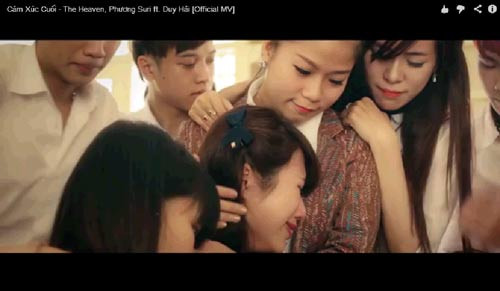 Và cả những giọt nước mắt khi sắp chia tay