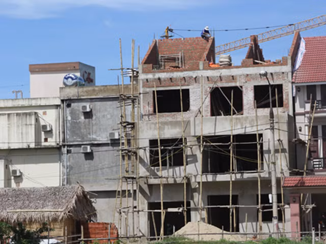 Căn nhà xây trái phép của ông Giám đốc Sở Khoa học và Công nghệ Hà Tĩnh. Căn nhà xây trái phép của ông Giám đốc Sở Khoa học và Công nghệ Hà Tĩnh