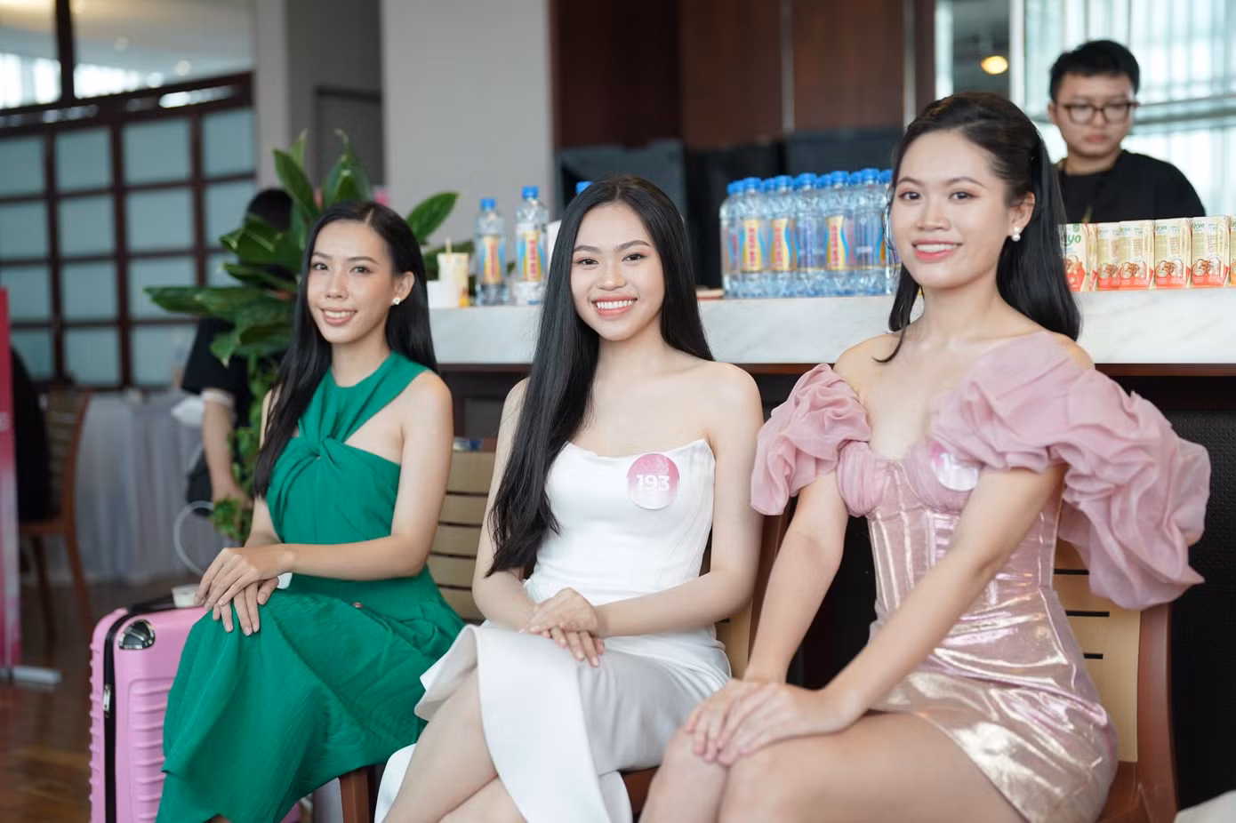Các thí sinh xuất hiện với thần thái rạng rỡ, tự tin. Ảnh: Phạm Nguyễn Phú Thọ