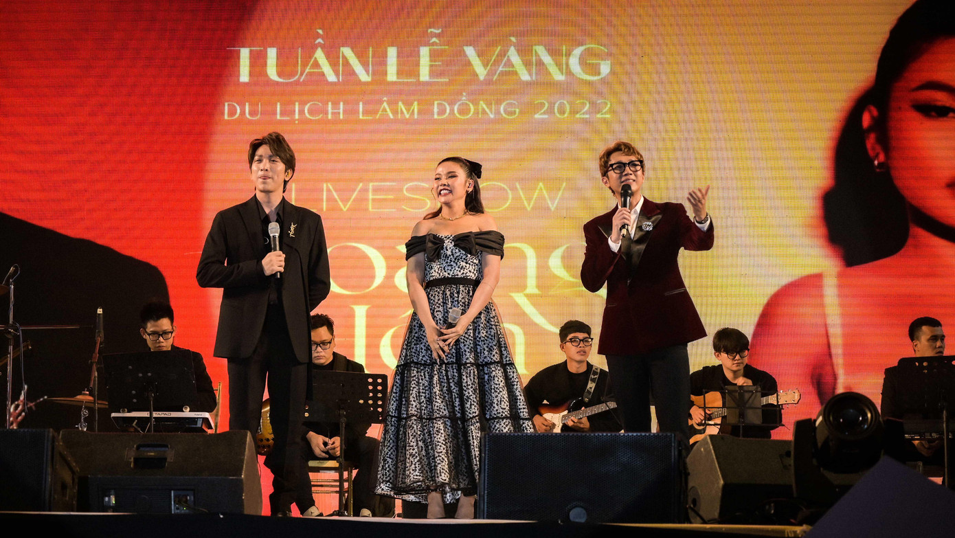 Tăng Phúc và Trương Thảo Nhi tham gia sự kiện âm nhạc của tỉnh Lâm Đồng.