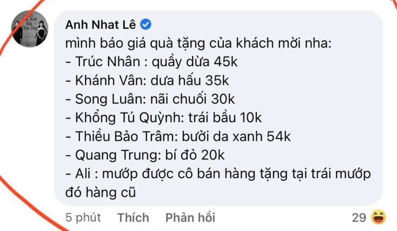 Phần tiết lộ cát xê đầy hài hước của Miu Lê dưới phần bình luận trên mạng xã hội. Phần tiết lộ cát xê đầy hài hước của Miu Lê dưới phần bình luận trên mạng xã hội.