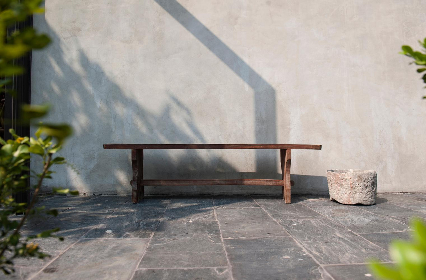 Từ đây, ký ức về gia đình được ghi lại trong từng viên gạch và lưu truyền qua nhiều thế hệ.